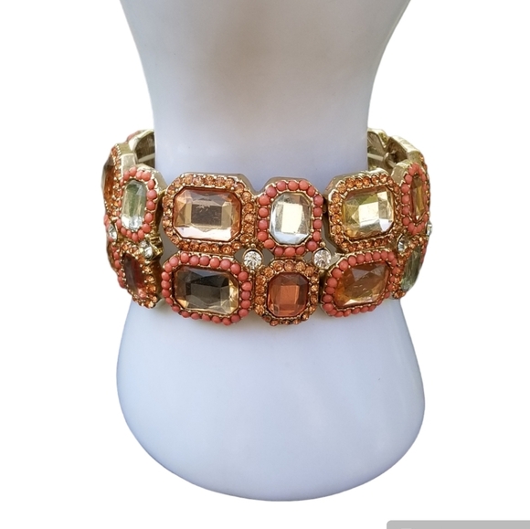 VINTAGE PEACH & CHAMPAGNE COLORED RHINESTONE STRETCH BRACELET - Picture 1 of 5
